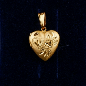 women's pendant